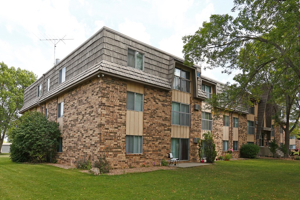 Village Northway Apartments in St. Cloud, MN