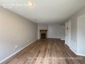 8711 NW 82 Terrace in Kansas City, MO - Building Photo - Building Photo