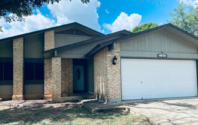 1702 Goodson Ln in Round Rock, TX - Building Photo - Building Photo