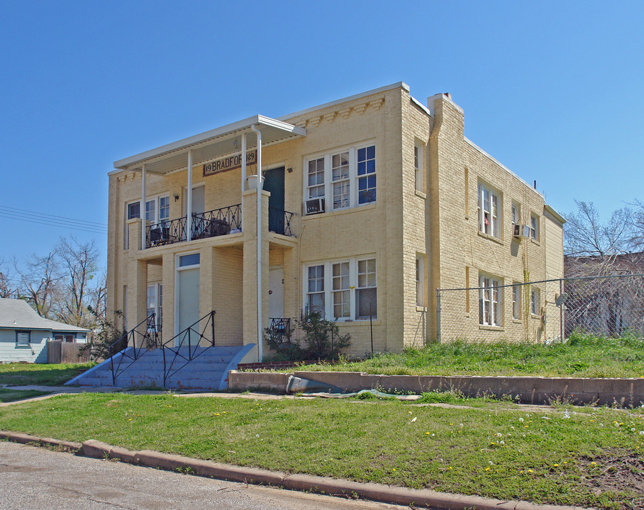 103 S Zunis Ave in Tulsa, OK - Foto de edificio