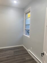 6443 N Broad St in Philadelphia, PA - Building Photo - Building Photo