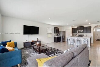 4091 SW Port St Lucie Blvd in Port St. Lucie, FL - Building Photo - Building Photo