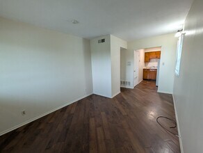 4764 Ashland Ave in St. Louis, MO - Building Photo - Building Photo