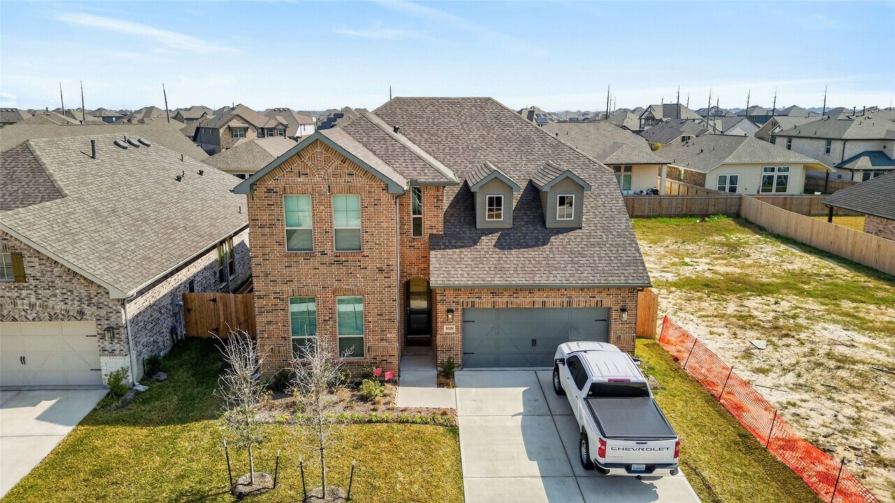 6118 Waterman Lk Ln in Katy, TX - Building Photo