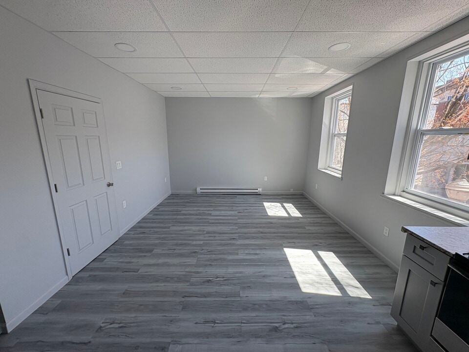 25 E 4th St, Unit apt#1 in Bethlehem, PA - Building Photo