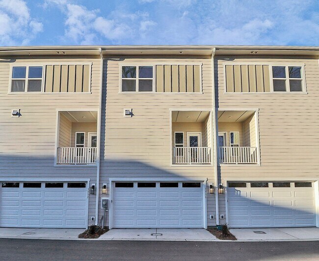 3960 Hager Dr in Charlotte, NC - Building Photo - Building Photo