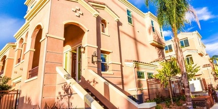 Bahia Vista II in Chula Vista, CA - Building Photo - Building Photo