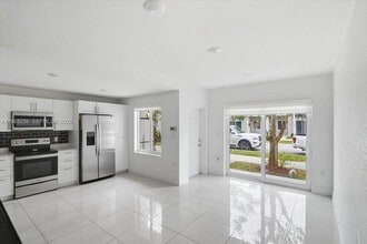 25874 SW 144th Ct in Princeton, FL - Building Photo - Building Photo