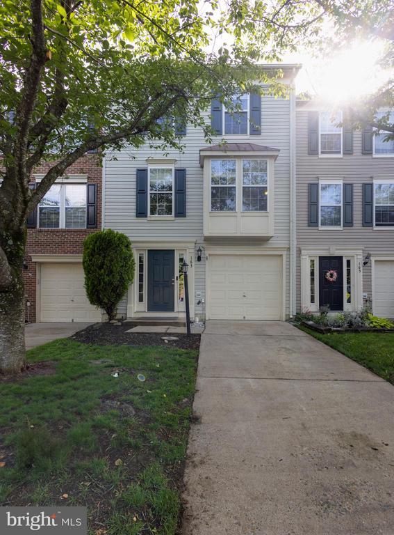 property at 163 Shirley Square SE