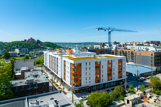 13th & Fir Family Housing in Seattle, WA - Foto de edificio - Building Photo