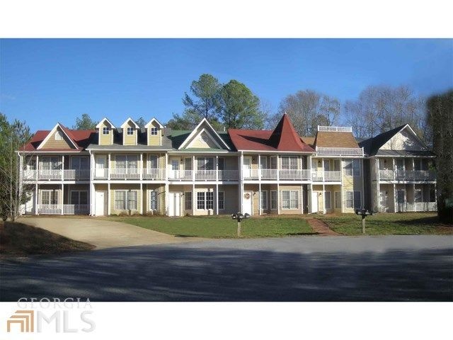 property at 318 Highland Park Dr