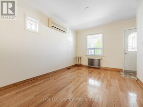 179 Livingstone Ave in Toronto, ON - Building Photo - Building Photo