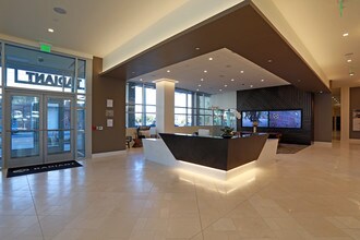 Radiant in Denver, CO - Foto de edificio - Lobby
