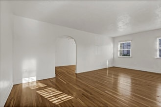 1511 Middleton St in Hanford, CA - Building Photo - Building Photo