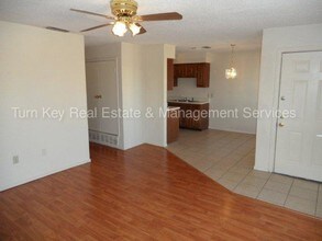 8129 Foxfire Ln-Unit -Unit D in White Settlement, TX - Building Photo - Building Photo