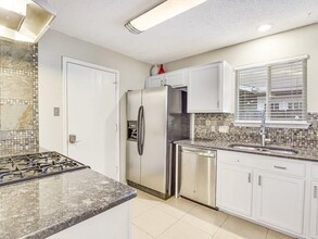 6013 Avery Island Ave in Austin, TX - Building Photo - Building Photo