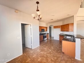6602 S 57th Ave in Phoenix, AZ - Building Photo - Building Photo