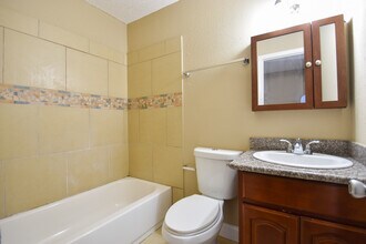 1732 Carrollwood Dr in La Place, LA - Building Photo - Building Photo