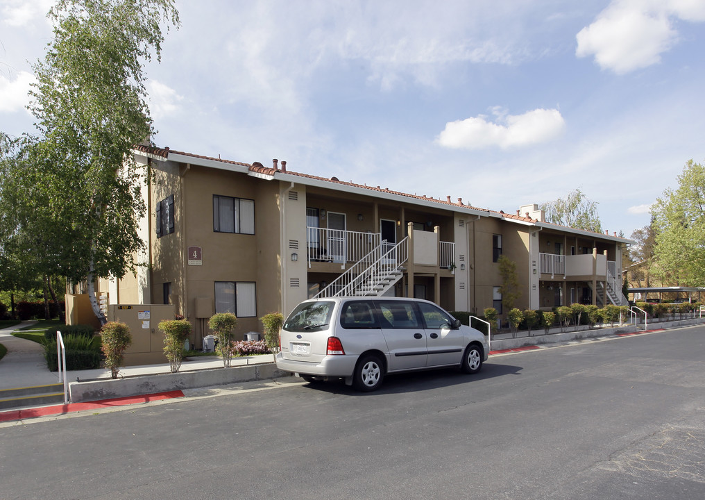 Creekside Village Senior Apartments in Sacramento, CA - Building Photo