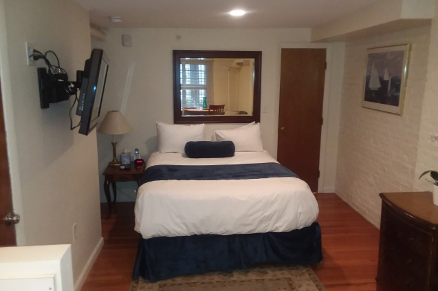 69 Saint Botolph St, Unit 501 in Boston, MA - Building Photo - Building Photo