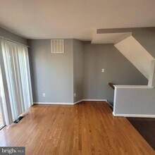 10918 Pope St in Manassas, VA - Building Photo - Building Photo