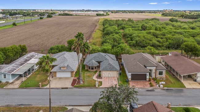 138 Willow Cir in Harlingen, TX - Building Photo - Building Photo