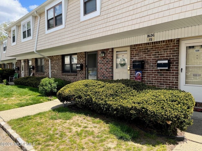 property at 1508 Silver Ct