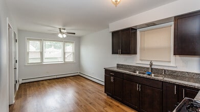 5940 S Kilbourn Ave in Chicago, IL - Building Photo - Building Photo