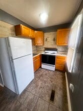 1407 Greenwood Alley in Bowling Green, KY - Building Photo - Building Photo