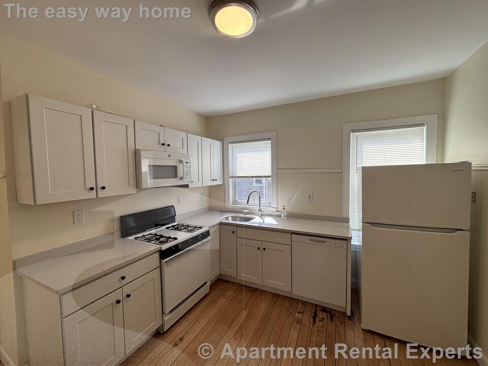 65 Wareham St, Unit #2 in Medford, MA - Foto de edificio