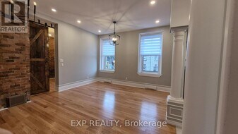 63 Mill St in Mississippi Mills, ON - Building Photo