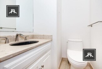 33 Harris St in Brookline, MA - Building Photo - Building Photo