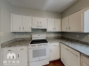 7542 Lone Oak Cove in Southaven, MS - Building Photo - Building Photo