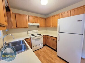 323 Mountain Aire Ln in Boone, NC - Building Photo - Building Photo