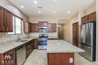 21900 S 215th Pl in Queen Creek, AZ - Building Photo - Building Photo
