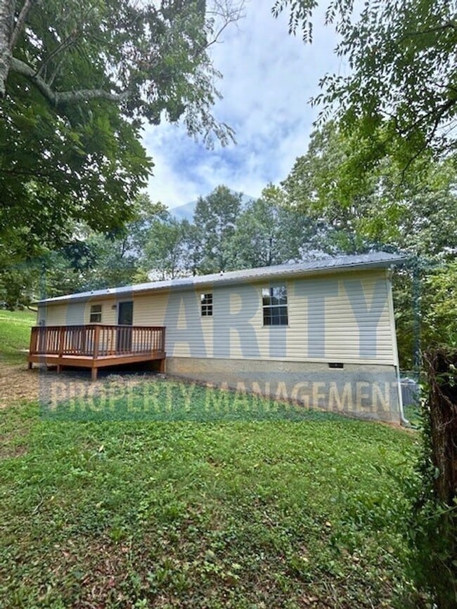 136 Belleview Dr SE in Cleveland, TN - Building Photo - Building Photo