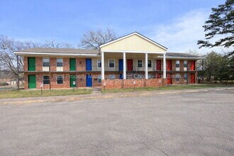 2301 S V St, Unit 1 in Fort Smith, AR - Foto de edificio - Building Photo