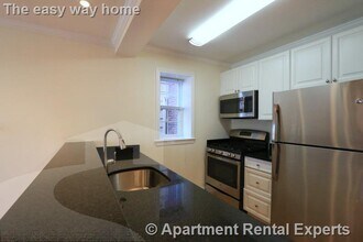 55 Langdon St, Unit #1 in Cambridge, MA - Foto de edificio - Building Photo