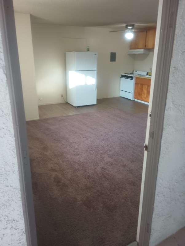 9435 California Ave in Riverside, CA - Building Photo - Building Photo