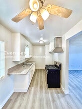 1434 Plaza del Amo in Torrance, CA - Building Photo - Building Photo