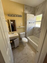 11452 Peachtree Dr-Unit -1 in North Miami, FL - Building Photo - Building Photo