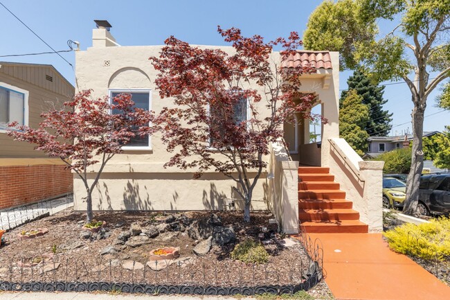 property at 1217-1219 Virginia St
