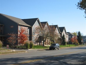 1657 N College Ave in Indianapolis, IN - Foto de edificio - Building Photo