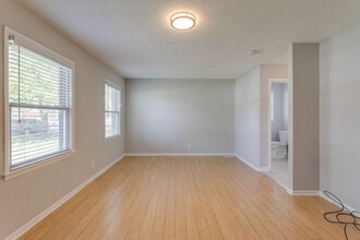 637 Lischey Ave in Nashville, TN - Building Photo - Building Photo