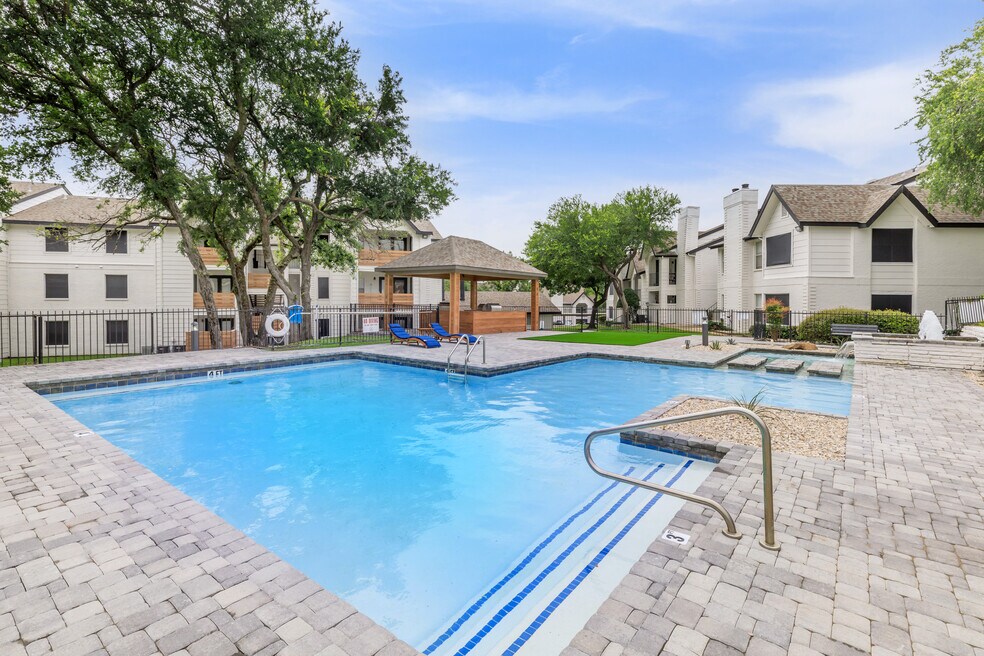 Villas At Arroyo Springs Apartments Arlington Tx Apartments For Rent