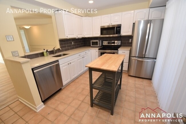 2008 Quay Village Ct in Annapolis, MD - Building Photo - Building Photo