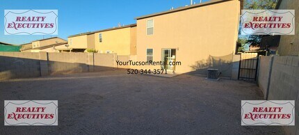 5530 S Monrovia Ave in Tucson, AZ - Building Photo - Building Photo