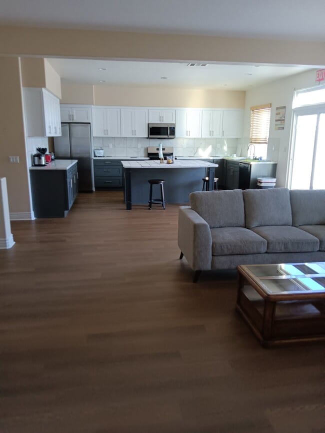 property at 27031 Damascus Rd