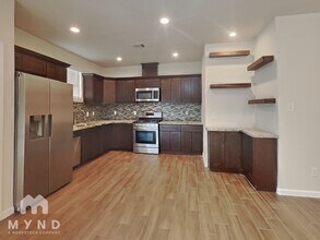 5704 Bacher St in Houston, TX - Building Photo - Building Photo