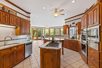 2161 Wynn Joyce Rd in Garland, TX - Building Photo - Building Photo